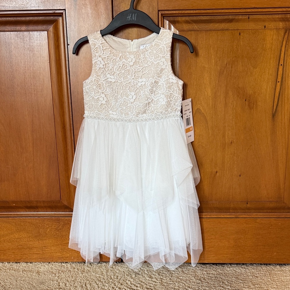 NWT Ivory Floral Lace Kids Dress